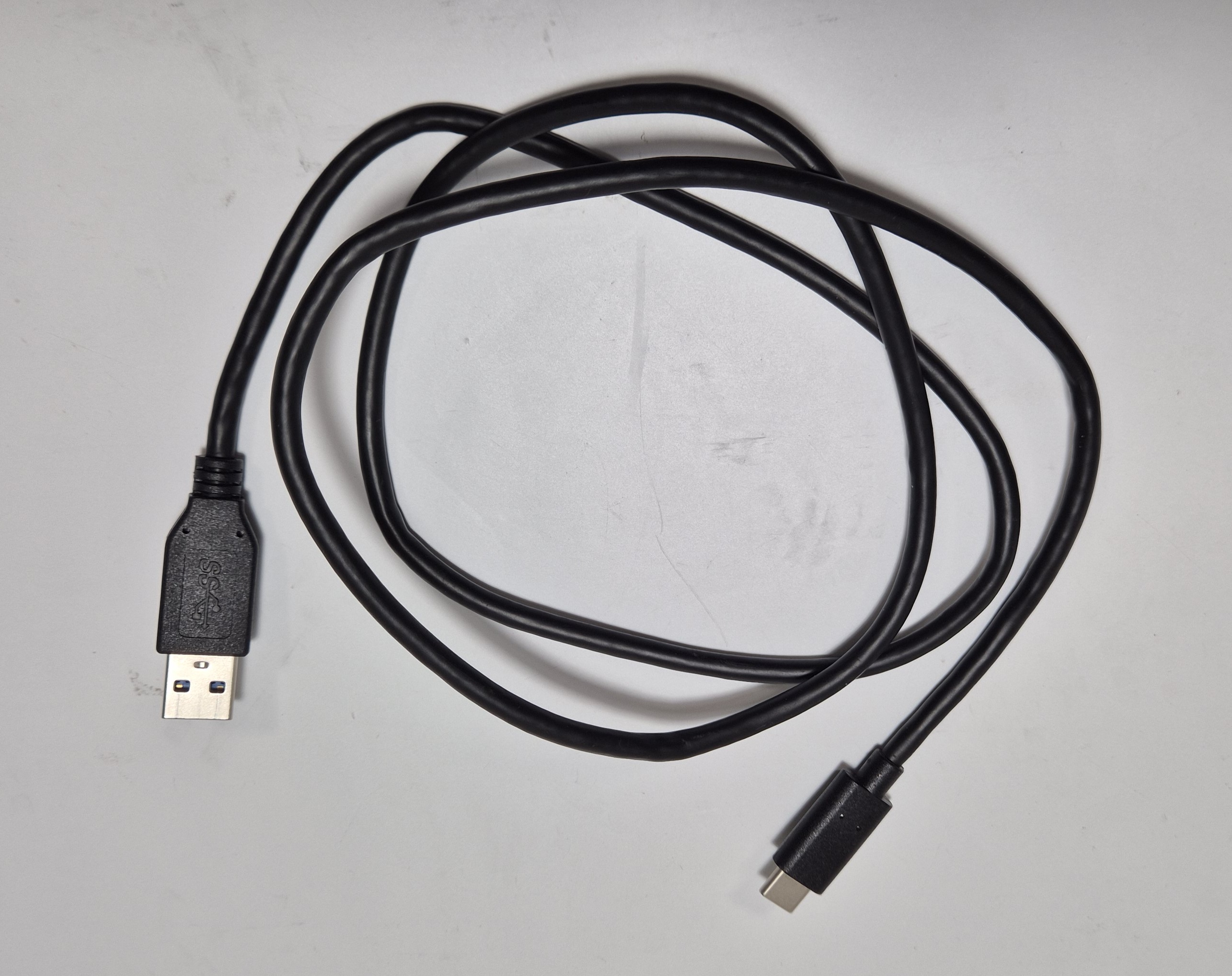 E12 Camera USB Cable.jpg